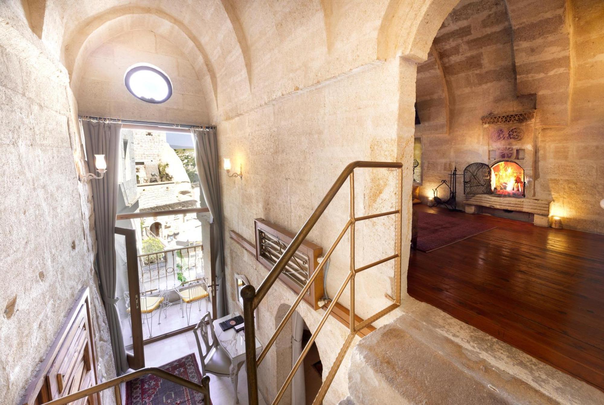 Tafoni Houses Cave Hotel Ortahisar Exterior foto
